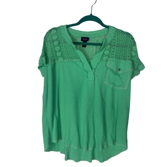 Daytrip Tops - Daytrip Crochet Trim Top Women’s Size M Green Lace Sleeve Blouse Shi
